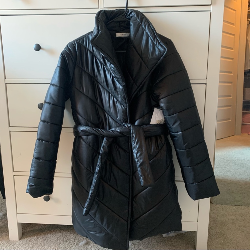 Black puffer. Brand new!